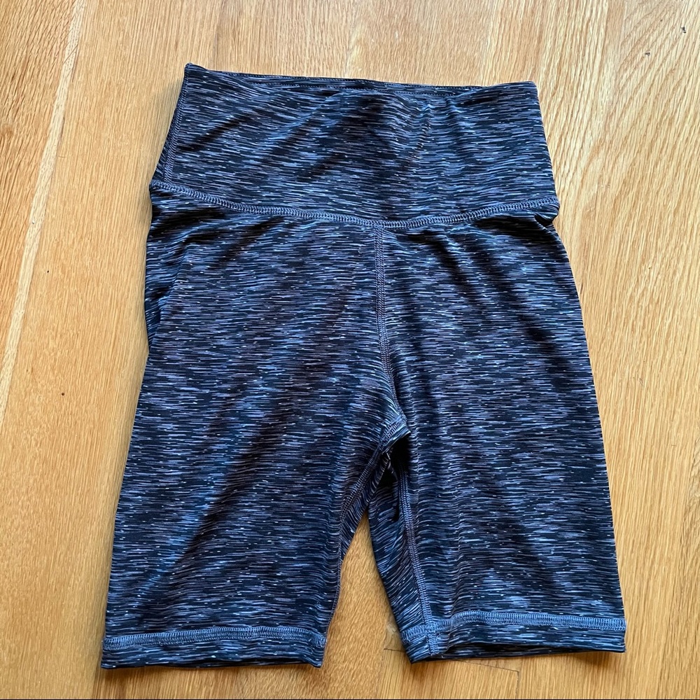 Minibeast booty scrunch shorts